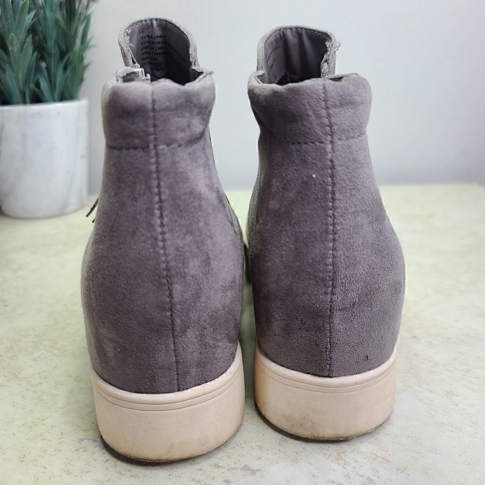 Universal Thread Zip Platform Sneaker 10 - Picture 7 of 8